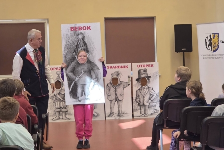 Spotkanie z panem Markiem  Szołtyskiem w Miejskiej Bibliotece Publicznej